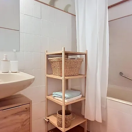 Le Weekend-3 By Interhome Apartman
